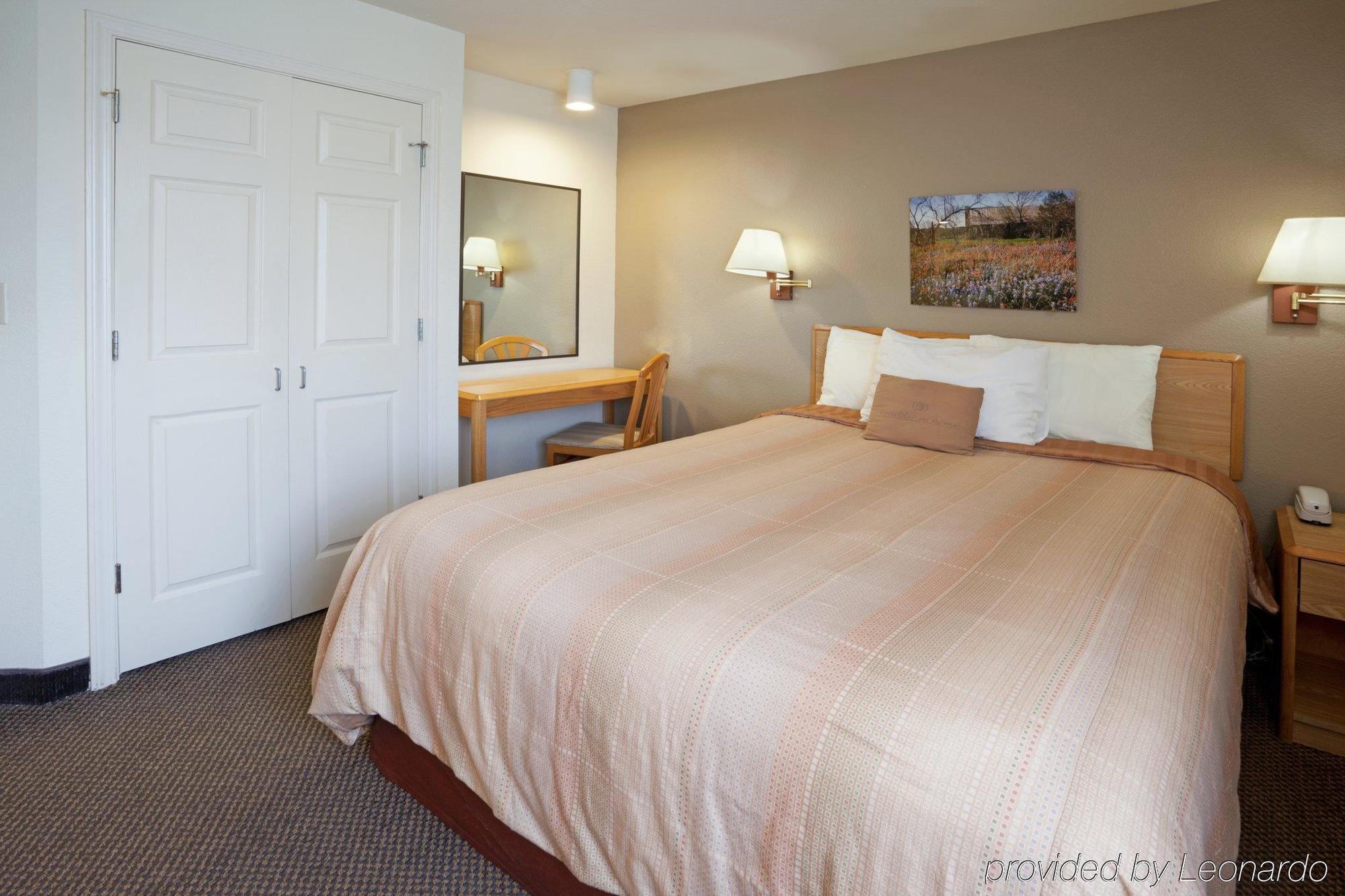 Sonesta Simply Suites San Antonio Northwest - Medical Center Zimmer foto